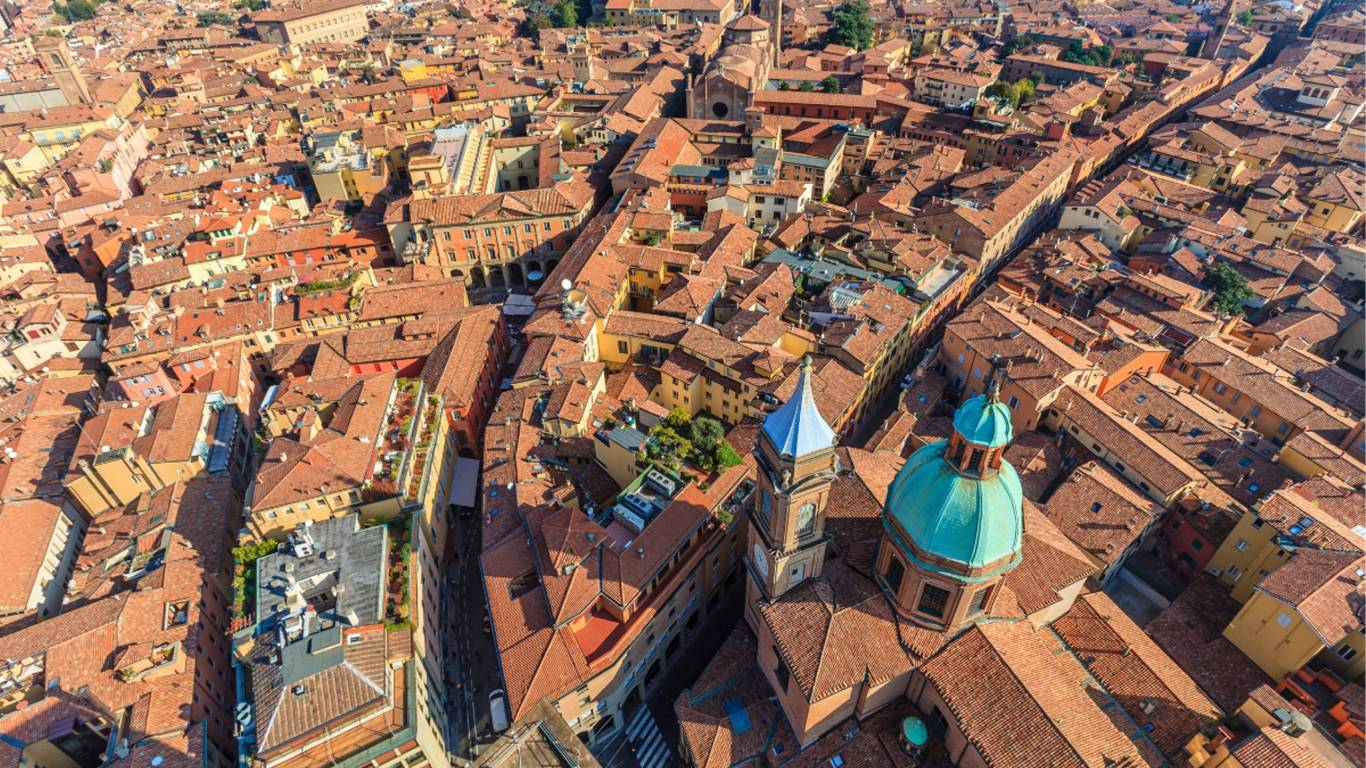 Bleis-Hotel-Bologna-itineraries-4-historic-center-high-view